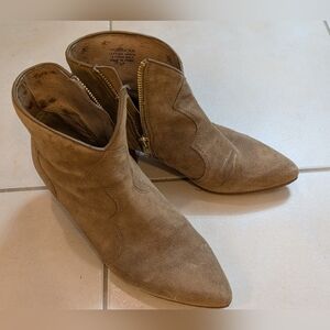 Ash Hurrican Tan Suede Ankle Booties In Size 37